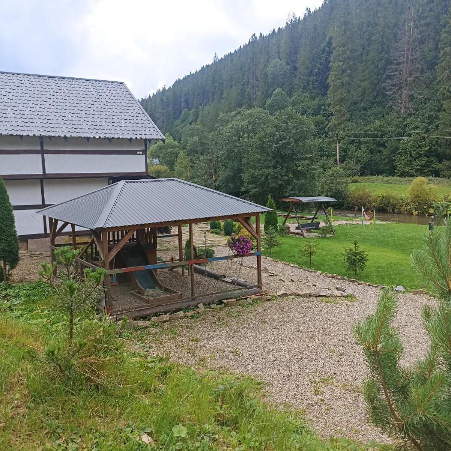 Khatyna U Dolyni Slawske Exterior foto