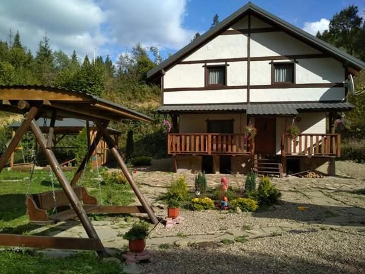 Khatyna U Dolyni Slawske Exterior foto